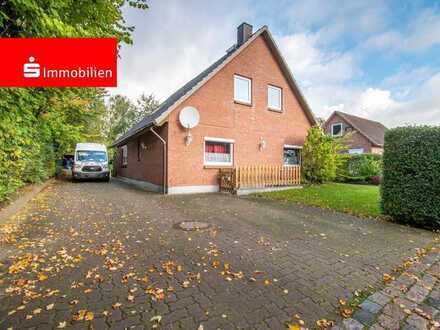 Schönes Einfamilienhaus mit Einliegerwohnung