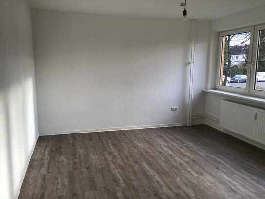 Moderne 2-Zimmer-Wohnung mit Balkon. Kurzfristig verfügbar