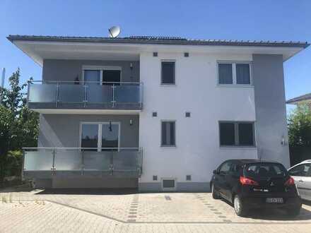 Gepflegte 3-Raum Erdgeschoss-Wohnung mit Balkon in Biebesheim