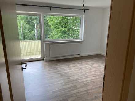 Sanierte 3-Zimmer-Wohnung mit Balkon und EBK in Naila
