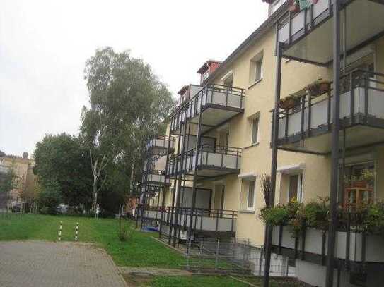 2,5 Zimmerwohnung mit Balkon sucht Sie!