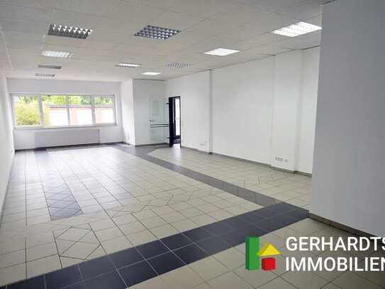 Geräumige Bürofläche mit Teeküche und WC in Bracht zu mieten!