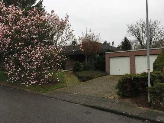 Versteigerung 16.01.25 Bungalow (155 qm Wfl., 155 qm Keller, 2178 qm Grund) in A´hoven-Dürboslar