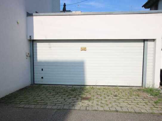 Duplex-Garagenstellplatz in Esslingen-Zell zu vermieten!