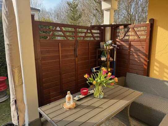 Zwei-(T)RAUM-Wohnung mit TERRASSE & GARTEN