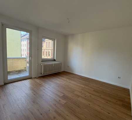 Renovierte 1,5-Zimmer-Wohnung mit Balkon