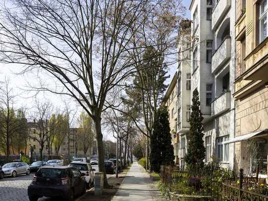 Gemütliche Dachgeschosswohnung mit gestecktem Grundriss und Terrasse