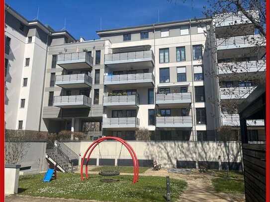 * Familien-Traum * - moderne, helle 4-Zi.-NB-Whg. - 2 gr. Balkone, TG, Lift. !!