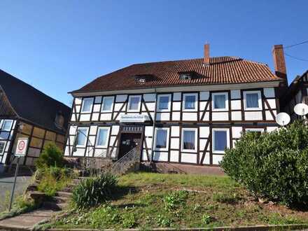 Immobilie mit 5 Appartements sowie Betreiberwohnung in 37639 Bevern!