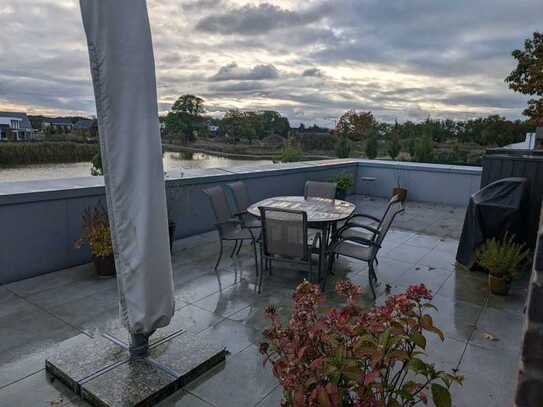 Stilvolle 3-Zimmer-Wohnung in Goch mit Dachterrasse und Seeblick