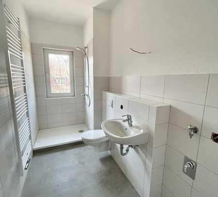 Schöne 2-Raum-Wohnung mit Balkon im Bitterfelder Dichterviertel