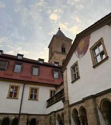 Wunderschöne 2-Zimmer-Wohnung im Karmelitenkloster