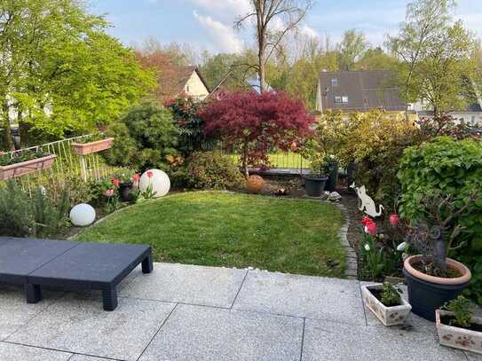 "Sogar mit Rasen & Terrasse & Schwimmbad" 3 Zimmer Eigentumswohnung * SG- Dingshaus