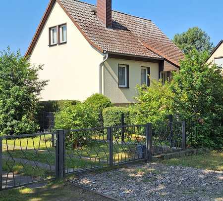 Einfamilienhaus mit Blick auf das Naturschutzgebiet