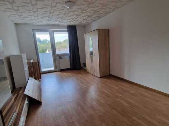 Schöne 1 Zimmer Wohnung Appartement mit Balkon in Plettenberg 58840