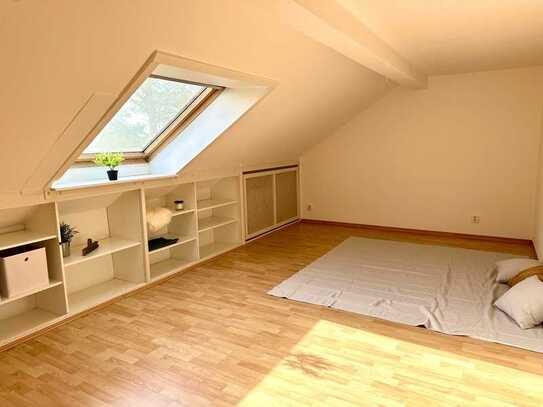 Großzügige 3 Zimmer Wohnung