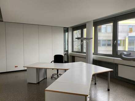 245m² Büroflächen + TG-Stellplätze