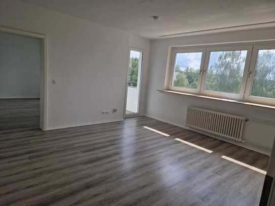 Lichtdurchflutete 2-Zimmer-Wohnung mit Balkon