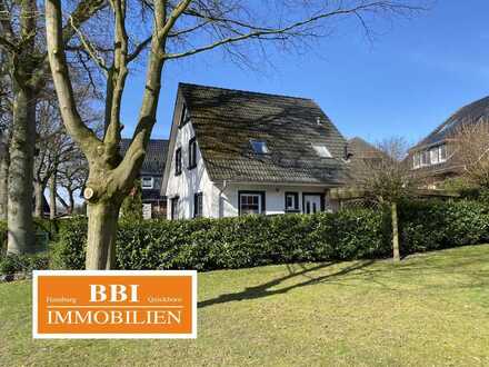 Platz für die ganze Familie - Einfamilienhaus in verkehrsberuhigter Sackgassenlage in Ellerau