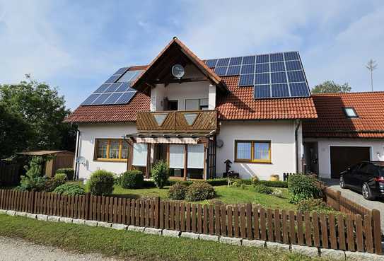 Tolle 4,5-Zimmer-Erdgeschosswohnung mit Wintergarten und schönen Garten in Kühlenfels/Pottenstein