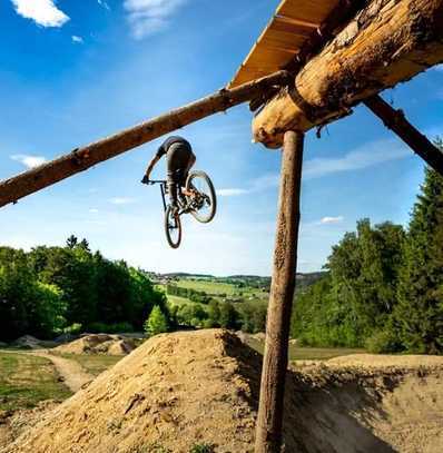 27,8 ha. Sport- Freizeit- und Bikepark in wunderschöne Lage von Hochsauerland mit Restaurant