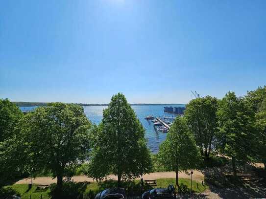 Kommandantenwohnung mit Wasserblick in Kiel