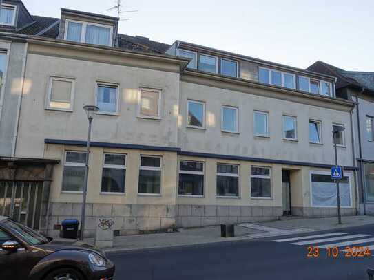 Helle, modernisierte 3-Z.-Wohnung mit großer Dachterrasse im Zentrum von Geilenkirchen