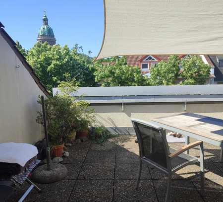 3-Zimmer Oststadtwohnung mit Dachterrasse und tollem Ausblick in Bestlage