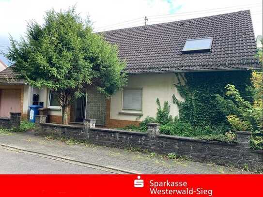 Sanierungsobjekt - großzügiges Wohnhaus in Herdorf