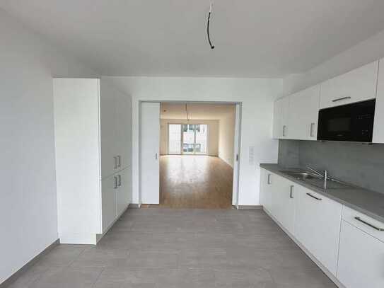 Exklusive 3 Zimmerwohnung mit Balkon! 2 Monate mietfrei!