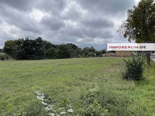 IMMOBERLIN.DE - Angenehme 942 m² große Baugrundstücke nahe Trebbiner Ortszentrum