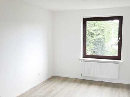 Vollständig sanierte Wohnung mit neuer Einbauküche
