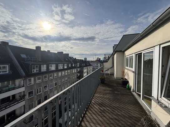 Rohdiamant in Toplage – Gestalten Sie Ihr Traumdomizil im Düsseldorfer Hafen!