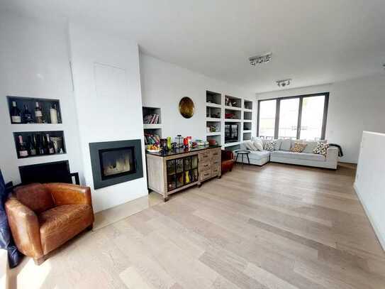 Maisonette-Penthouse mit Tiefgarage, Kamin, 2 Dachterrassen