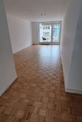 Ruhige 2 Zimmer Wohnung mit Balkon iin Bestlage im Westend