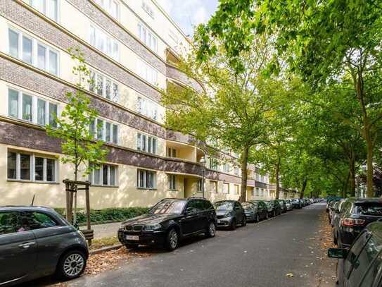 Rarität! Sanierte 5-Zimmer-Wohnung in ruhiger Ku'damm-Seitenstraße