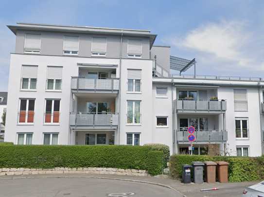 Exklusive 3-Zimmer-Wohnung mit Balkon, Gäste WC und Tiefgaragenstellplatz