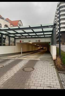Stellplatz Tiefgarage in Uni-Nähe 24/7 zugänglich