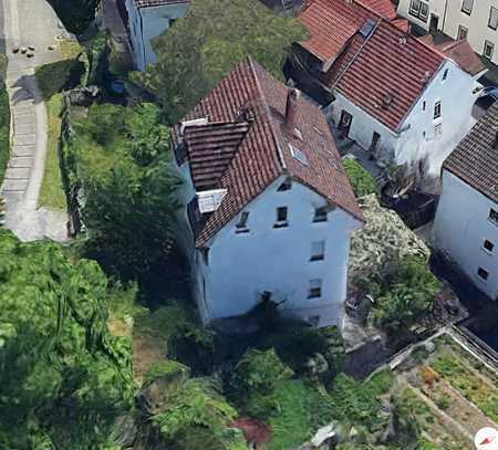 Freistehendes Mehrfamilienhaus mit großem Garten in Stuttgart Bad Cannstatt - Privatverkauf