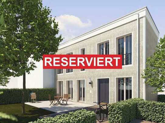 Gartenidylle in zweigeschossiger Remise RESERVIERT -