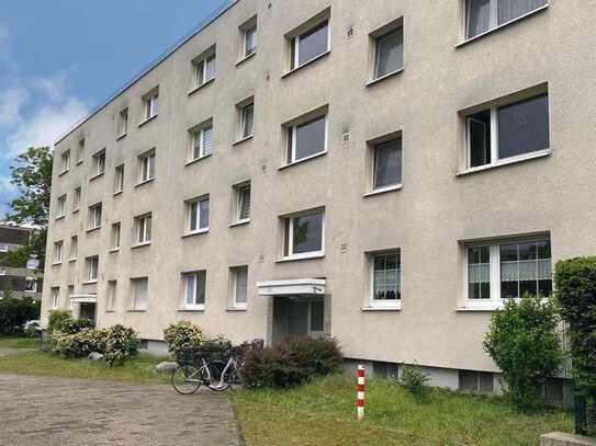 Kapitalanlage: 3 Zimmer Wohnung mit Balkon im Erdgeschoss