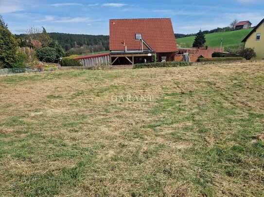 Wunderschönes Eckgrundstück in ruhiger Lage