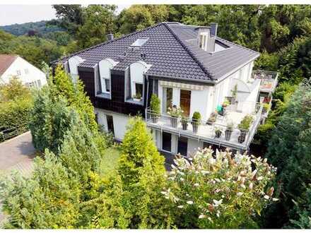 Exklusive und geräumige Wohnung mit zwei Zimmern sowie privater Terrasse