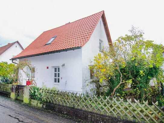 Behagliches Einfamilienhaus mit 1.160 m² großem Grundstück am Stadtrand von Germersheim zu verkaufen