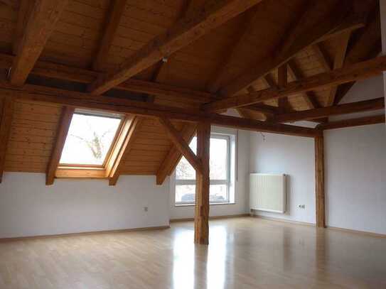 2 Zi.-DG-Whg. ca.57m² mit Keller u. TG-Stellplatz in 86405 Meitingen