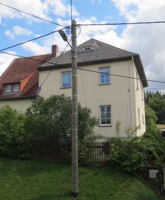 DAS GLÜCK hat ein ZUHAUSE- modernisierungs DHH rechts mit Anbau & sep. Massiv- Garage