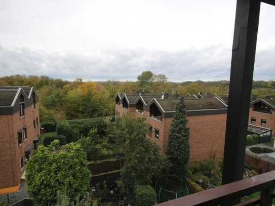 Nahezu barrierefrei erreichbare Wohnung mit Ausblick !!