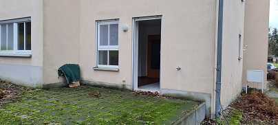 Singlewohnung mit Terrasse und STP