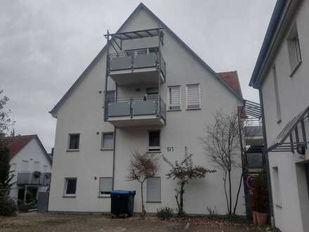 TOLLE AUFTEILUNG! Geräumige 1,5 Zimmer-Wohnung mit großem BALKON in ruhiger Lage zu verkaufen!