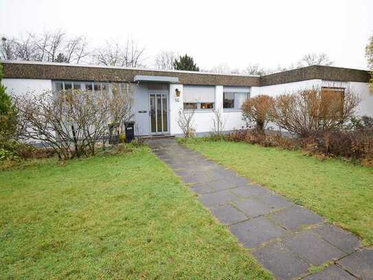 Leerstehendes Einfamilienhaus/Bungalow in Köln-Neubrück